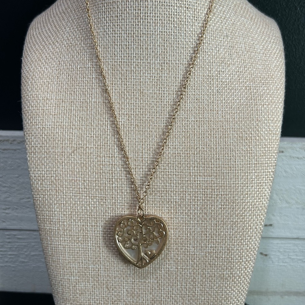 Romantica Heart Tree Pendant Necklace – Gold Tone Adjustable Chain
